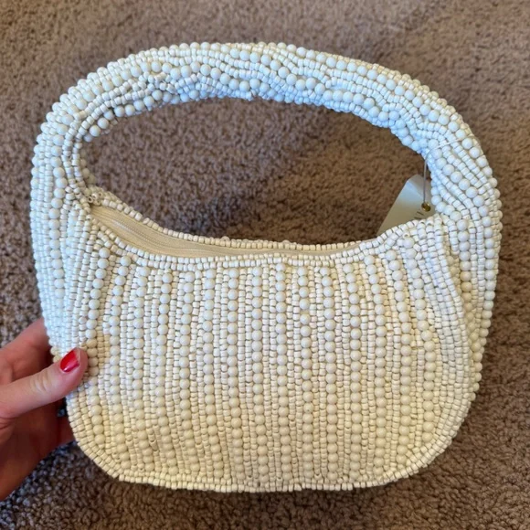 Beaded White Handbag NWT - Picture 9 of 11